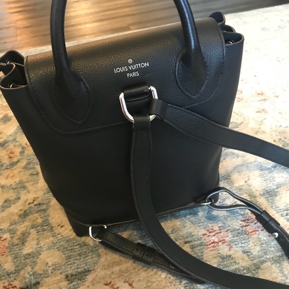 Louis Vuitton Lockme back pack - Picture 2 of 6